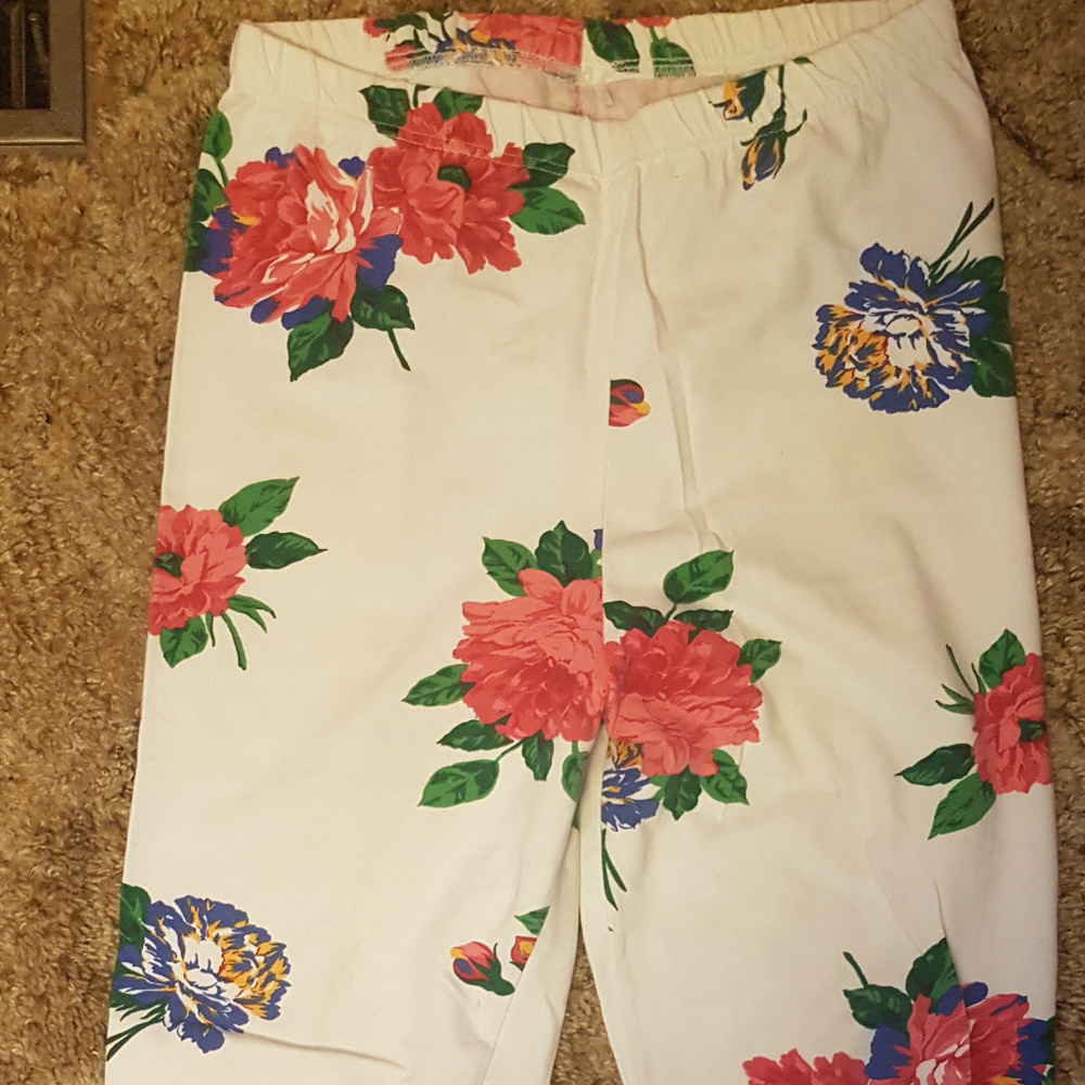 4/$20 | Floral White Leggings